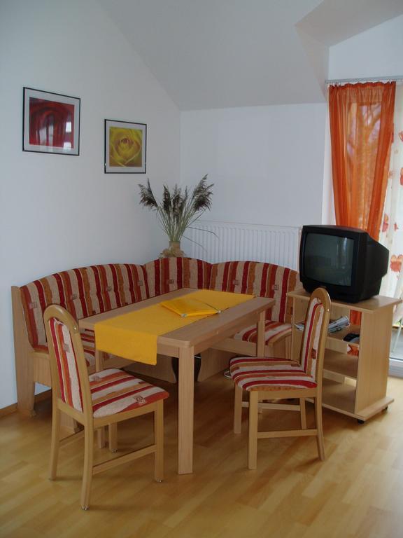 Pension Puhringer Mondsee Oda fotoğraf